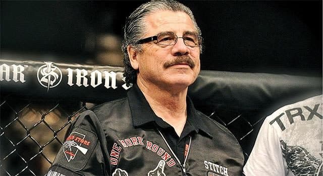 Ο Jacob "Stitch" Duran σε αγωνιστικό χώρο MMA